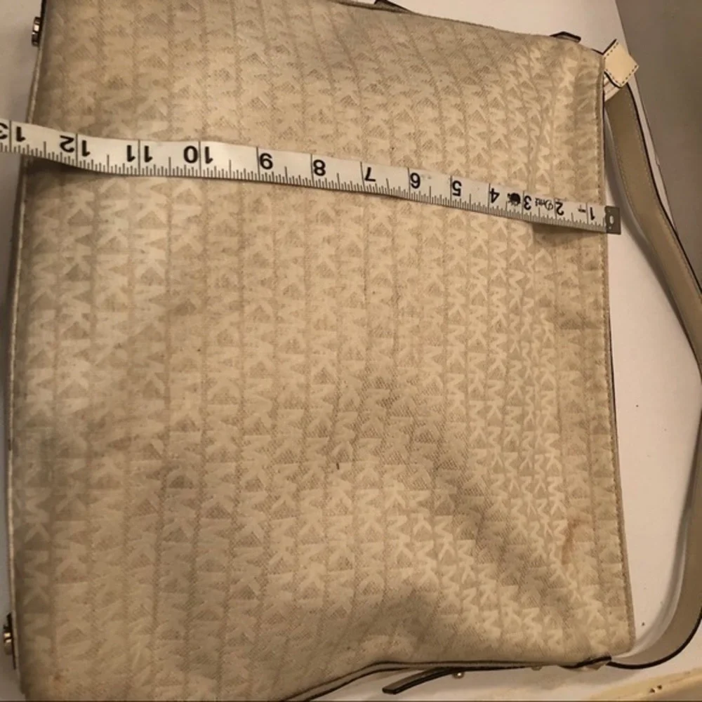 Michael kors signature white mk hobo bag